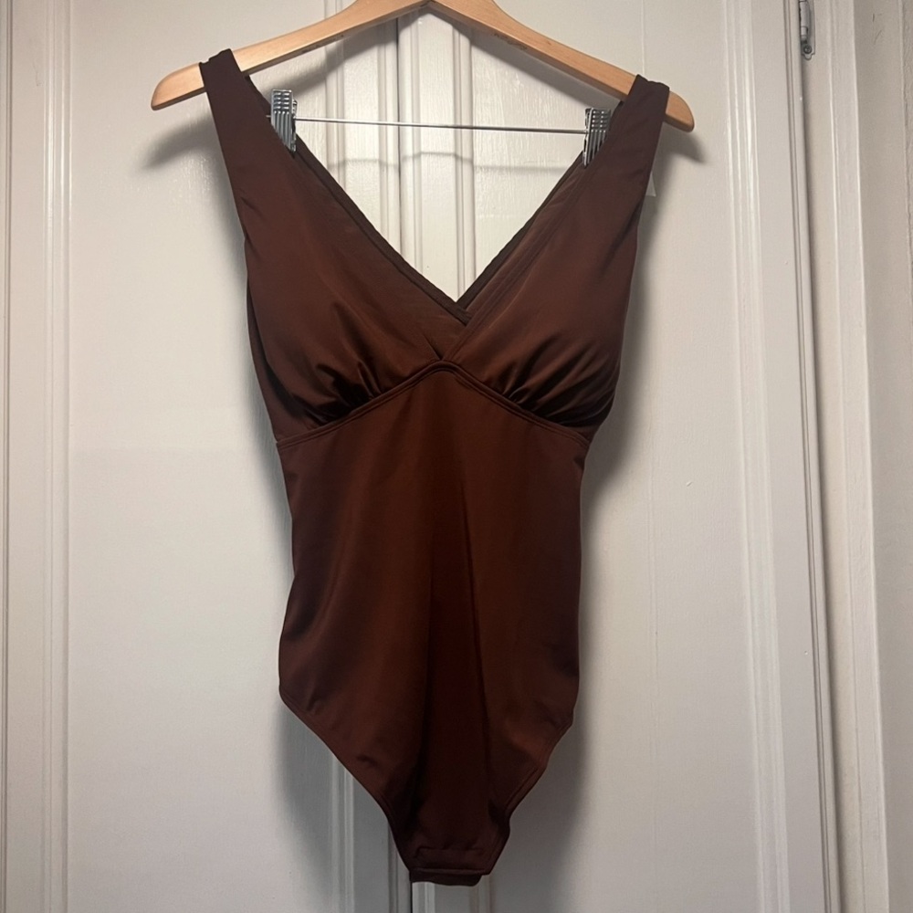 SHAPELLX Bodysuit Shapewear V-Neck Thong Brown Cross Back Flattering Women's XL